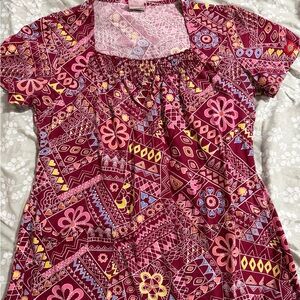 Dickies Scrub top Colorful Geometric Pattern
